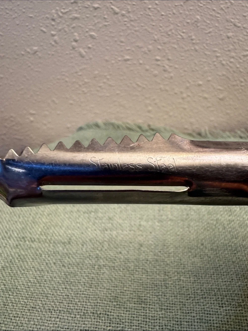 Red Handled Combination Peeler - Classic Vintage Kitchen Tool